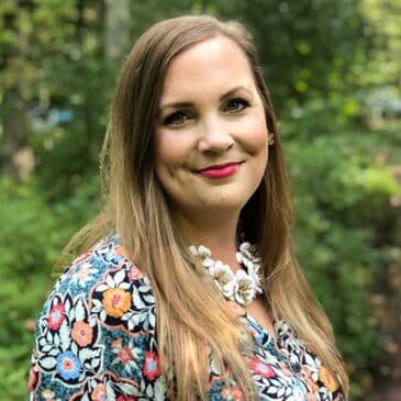 Lauren Pena, LMFT, ATR, Online Therapy | Soultenders